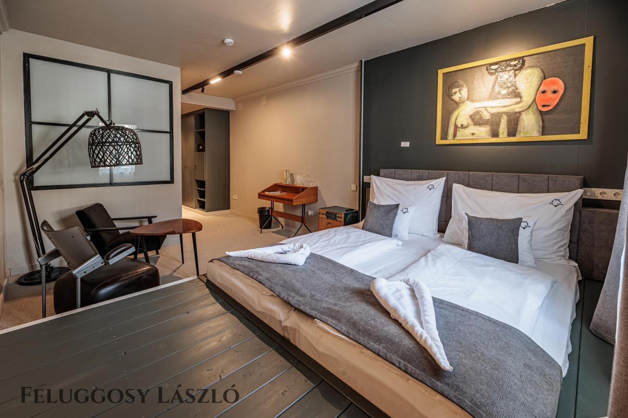 Barka Galeria Hotel Es Etterem Tállya Extérieur photo